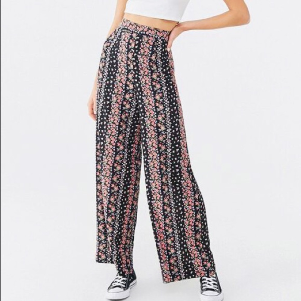 Floral Wide Leg, High Rise Waist Pants - F21